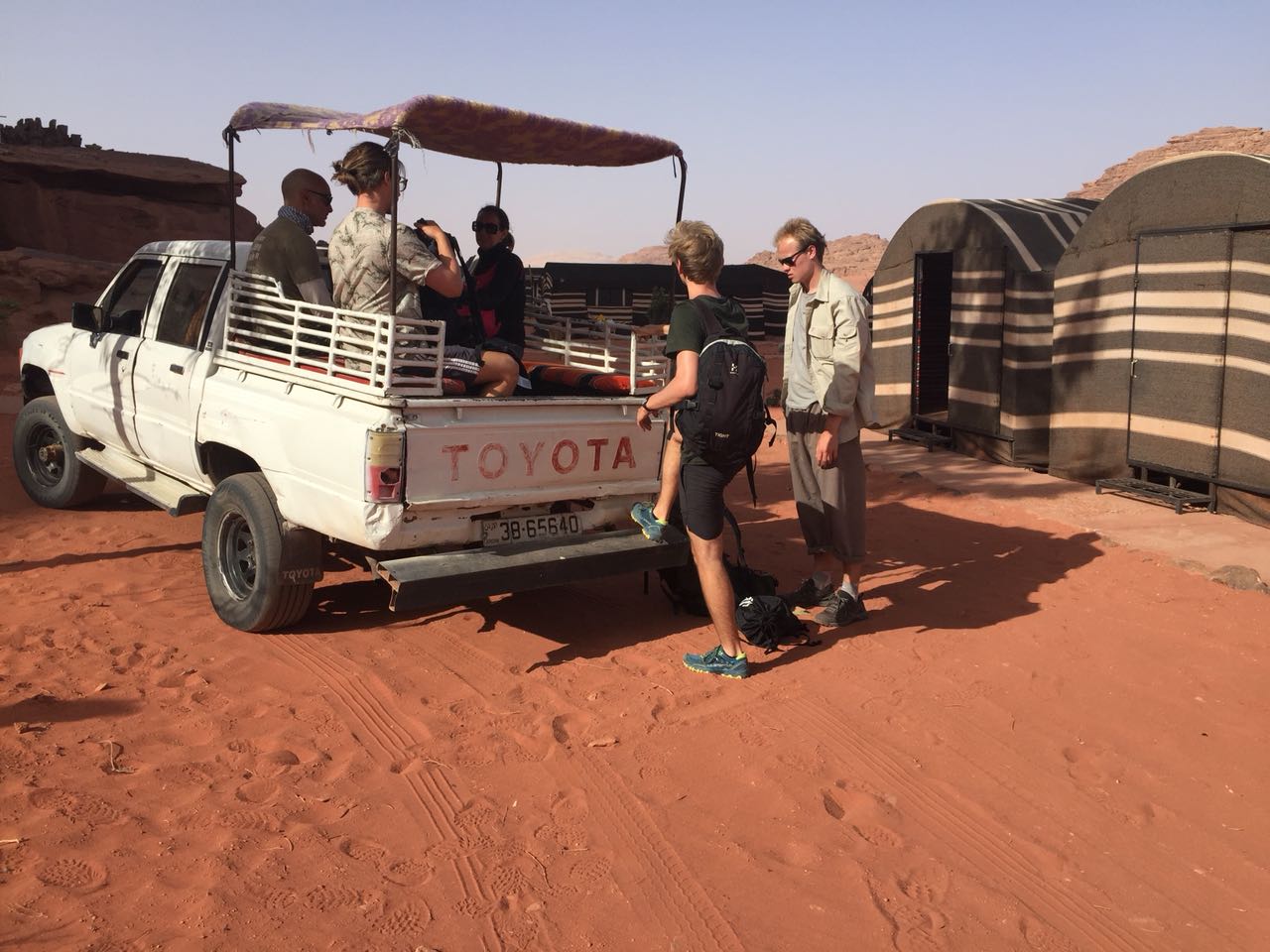 99779a9e-efd3-43fc-a1fa-90378f528795