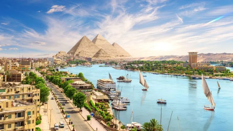 places to visit in Egypt in December