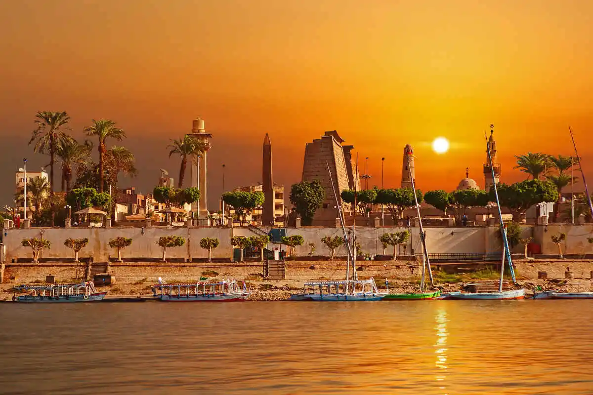 Read more about the article Best Egypt Tours for UK Travelers