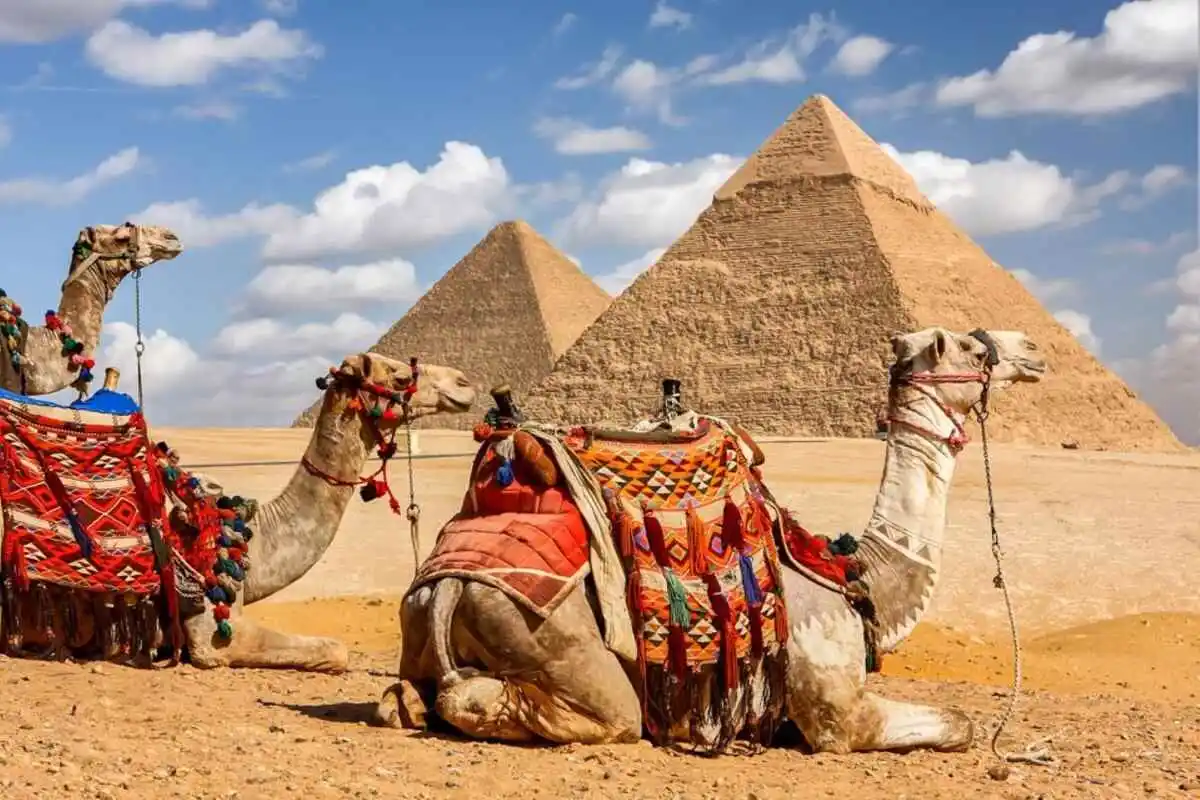 Read more about the article Egypt Tour Packages From Canada