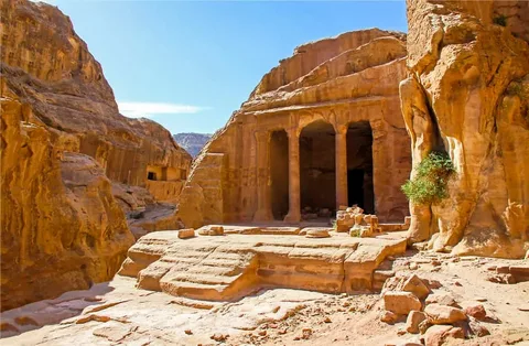 Read more about the article    Holiday Packages in Jordan: Explore the Wonders of the Hashemite Kingdom