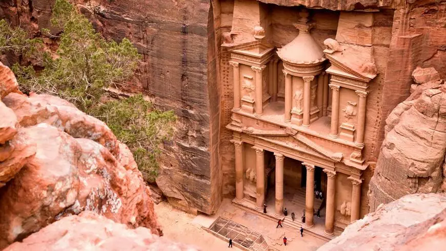 Read more about the article Best Time to Visit Petra & Wadi Rum